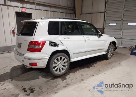 2010 Mercedes-Benz Glk 350 4Matic z USA, uszkodzony, nr VIN WDCGG8HBXAF428195